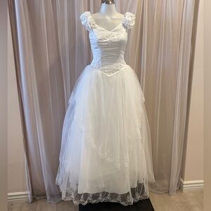 Vintage bodice wedding dress vintage 1980